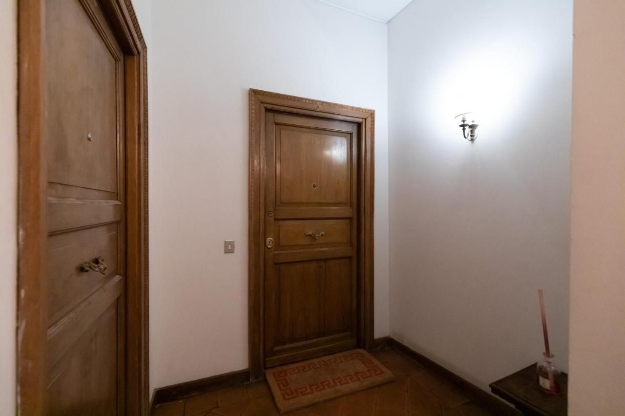 Chic And Style In Historical Via Giulia Διαμέρισμα Ρώμη Εξωτερικό φωτογραφία